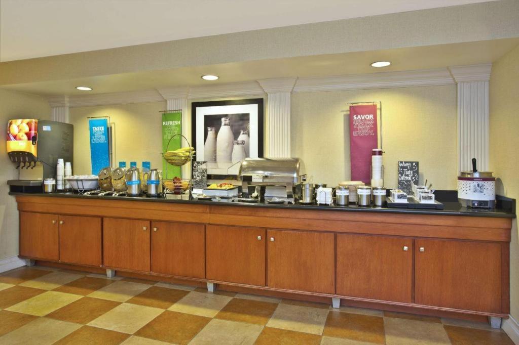 Hampton Inn Anderson Ngoại thất bức ảnh